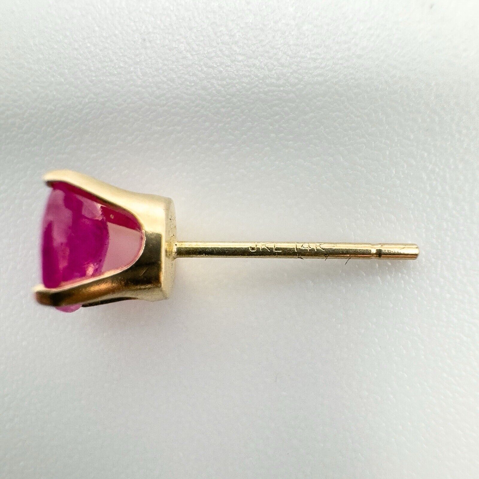 14ct Gold 1ct Ruby Solitaire Stud Earrings