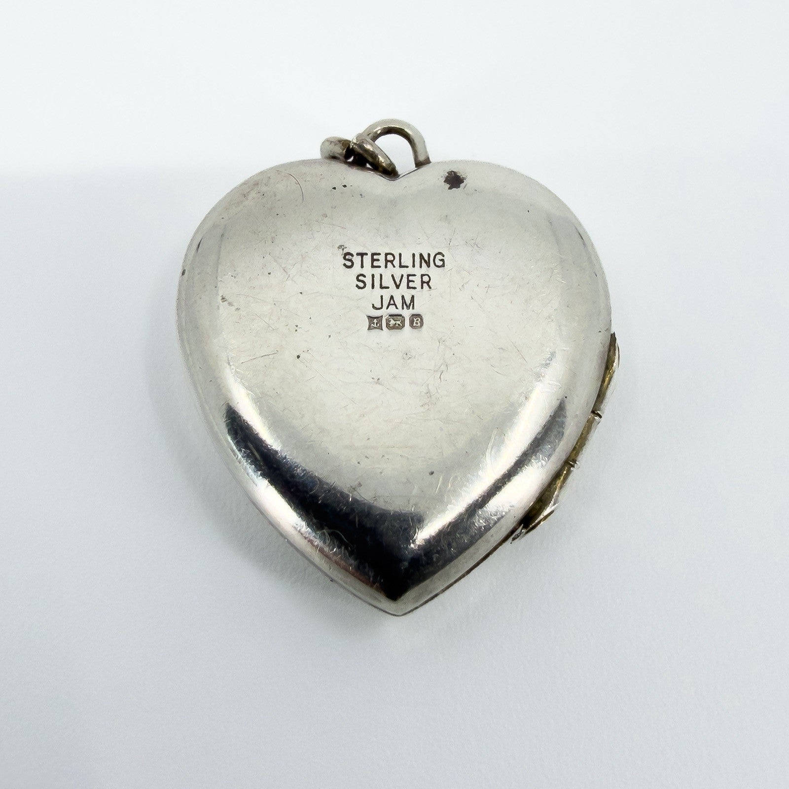 Vintage Sterling Silver Foliate Engraved Heart Photo Locket / Pendant 925