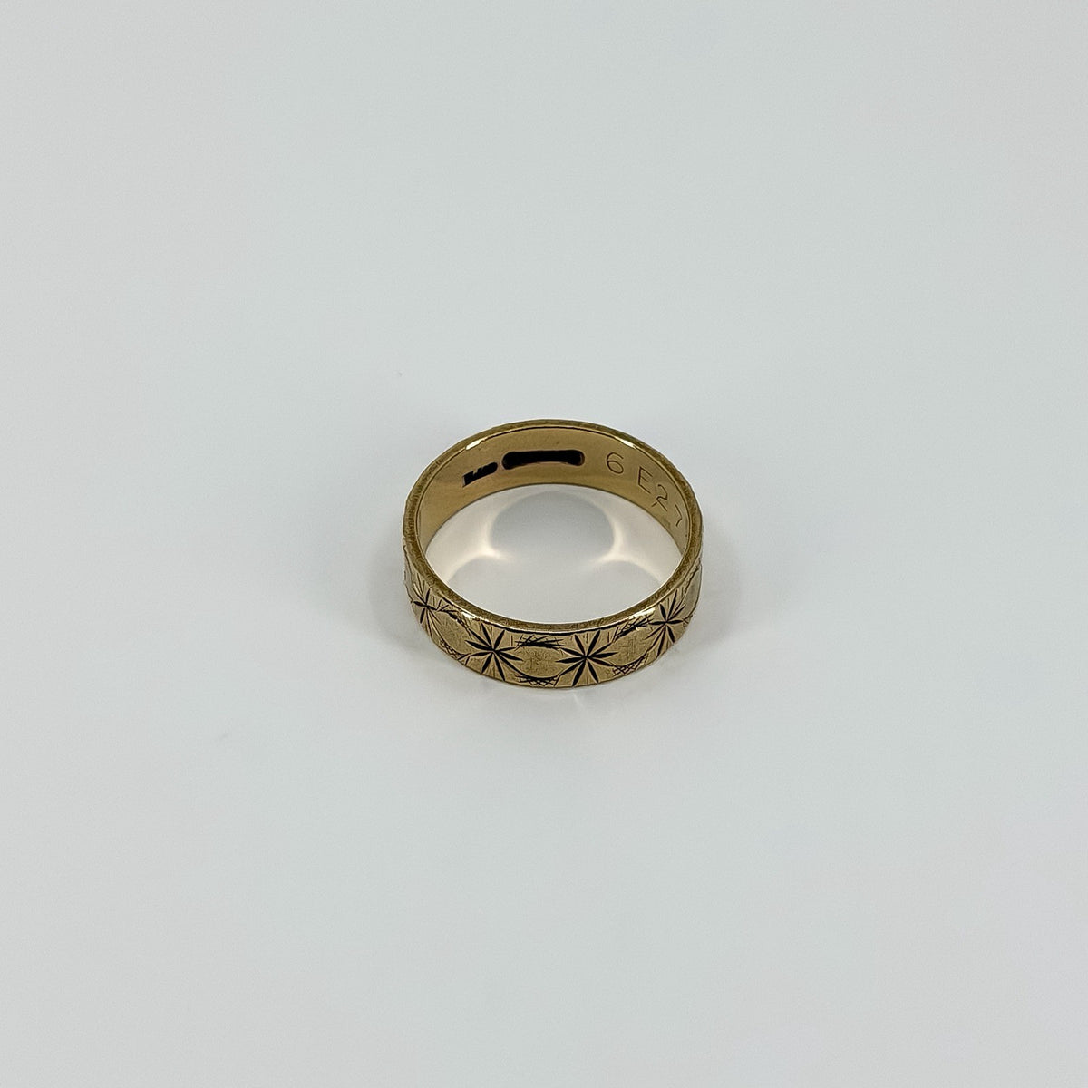 Vintage 9ct Gold Celestial Starry Engraved Full Band Ring 375 Size O (1977)