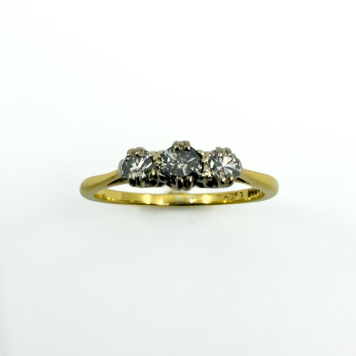 Vintage 18ct Gold 0.30ct Diamond Trilogy Ring 750 Size Q