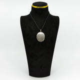 Vintage Sterling Silver Oval Floral Engraved Locket 925 (Birm 1975)