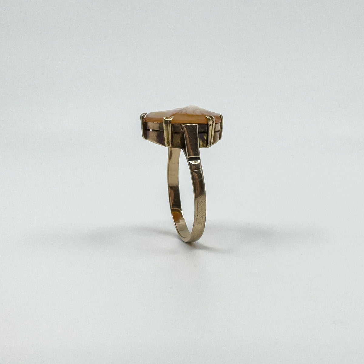 Vintage 9ct Gold Large Chunky Carved Cameo Ring 375 Size P