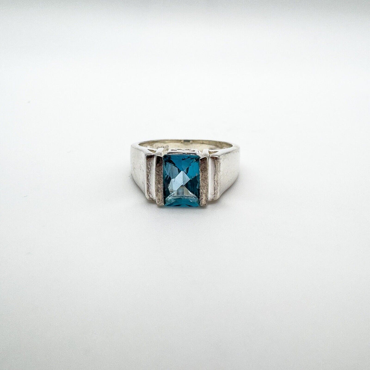 1.5ct Blue Topaz Solitaire Ring Sterling Silver 925 Size K Engagement Stacking