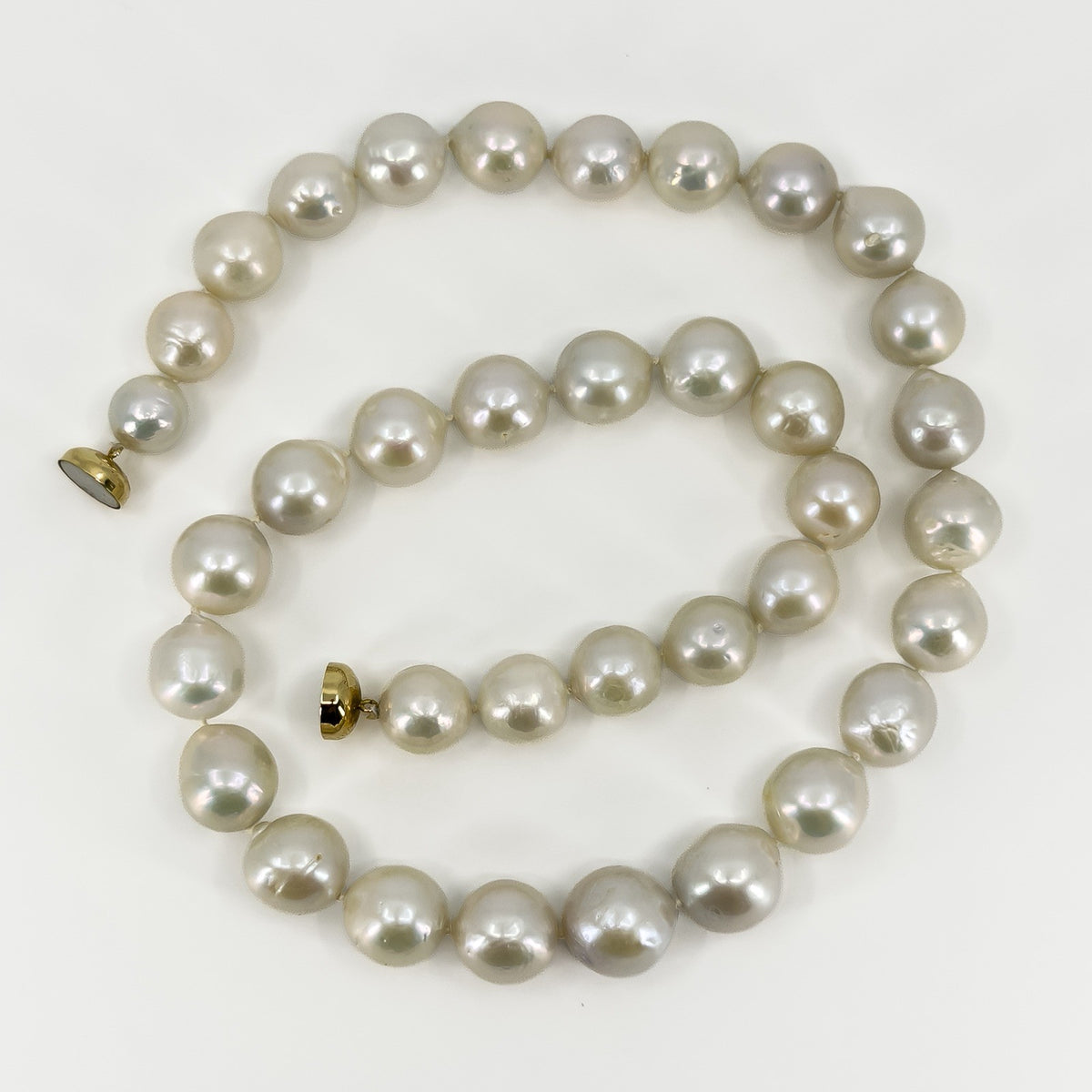 White Chunky 13mm Baroque Freshwater Pearl 20" Necklace & Magnetic Clasp