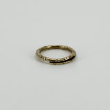 Small Antique 15.9mm Georgian 14ct Gold Engraved Chased Spilt Ring 585