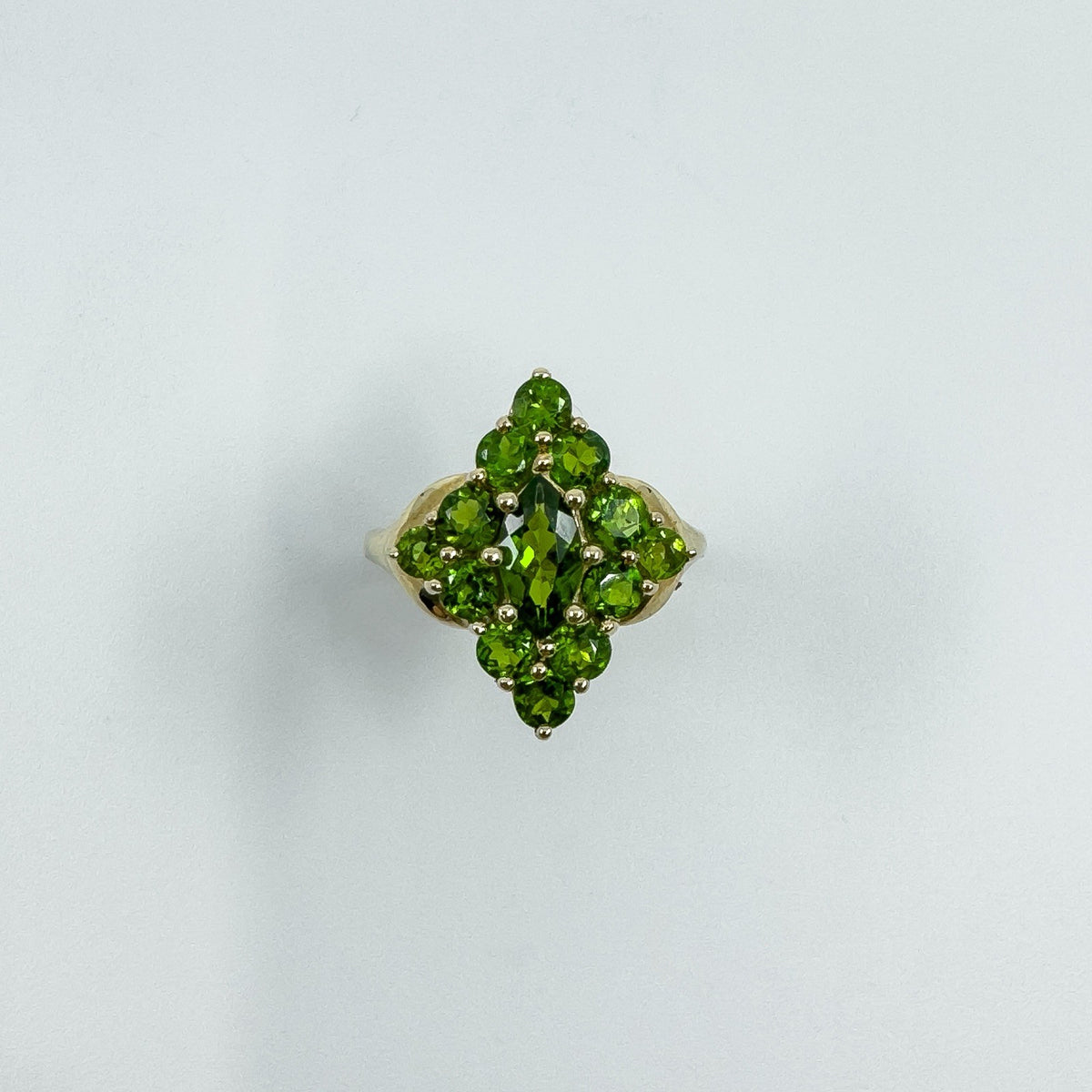 9ct Yellow Gold Green Tourmaline Cluster Ring 375 Size K