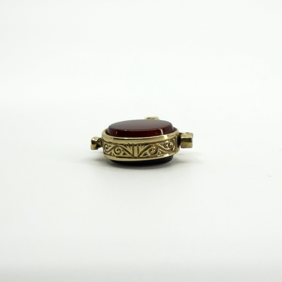 Vintage 9ct Gold Double Sided Black Onyx & Carnelian Fob 375
