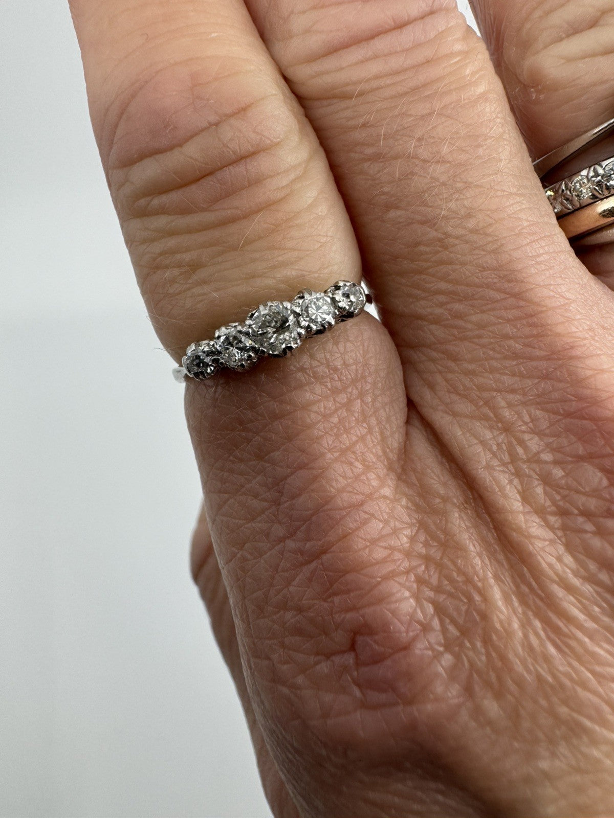 Vintage 18ct White Gold 0.82ct Diamond 5 Stone Ring 750 Size M