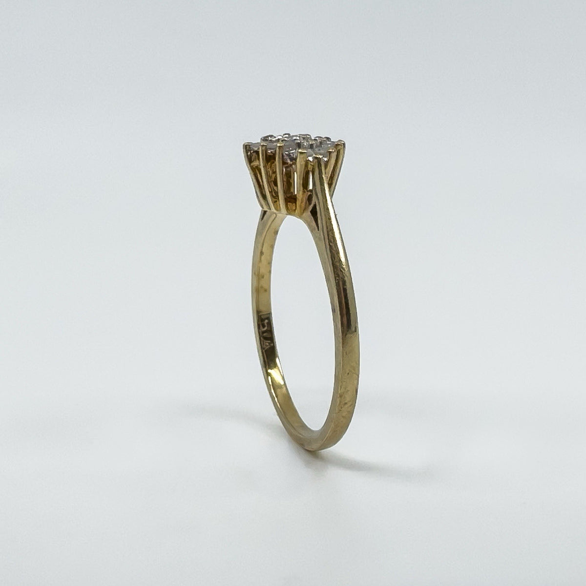 Vintage 9ct Gold 0.25ct Diamond Cluster Ring 375 Size O Engagement Stacking