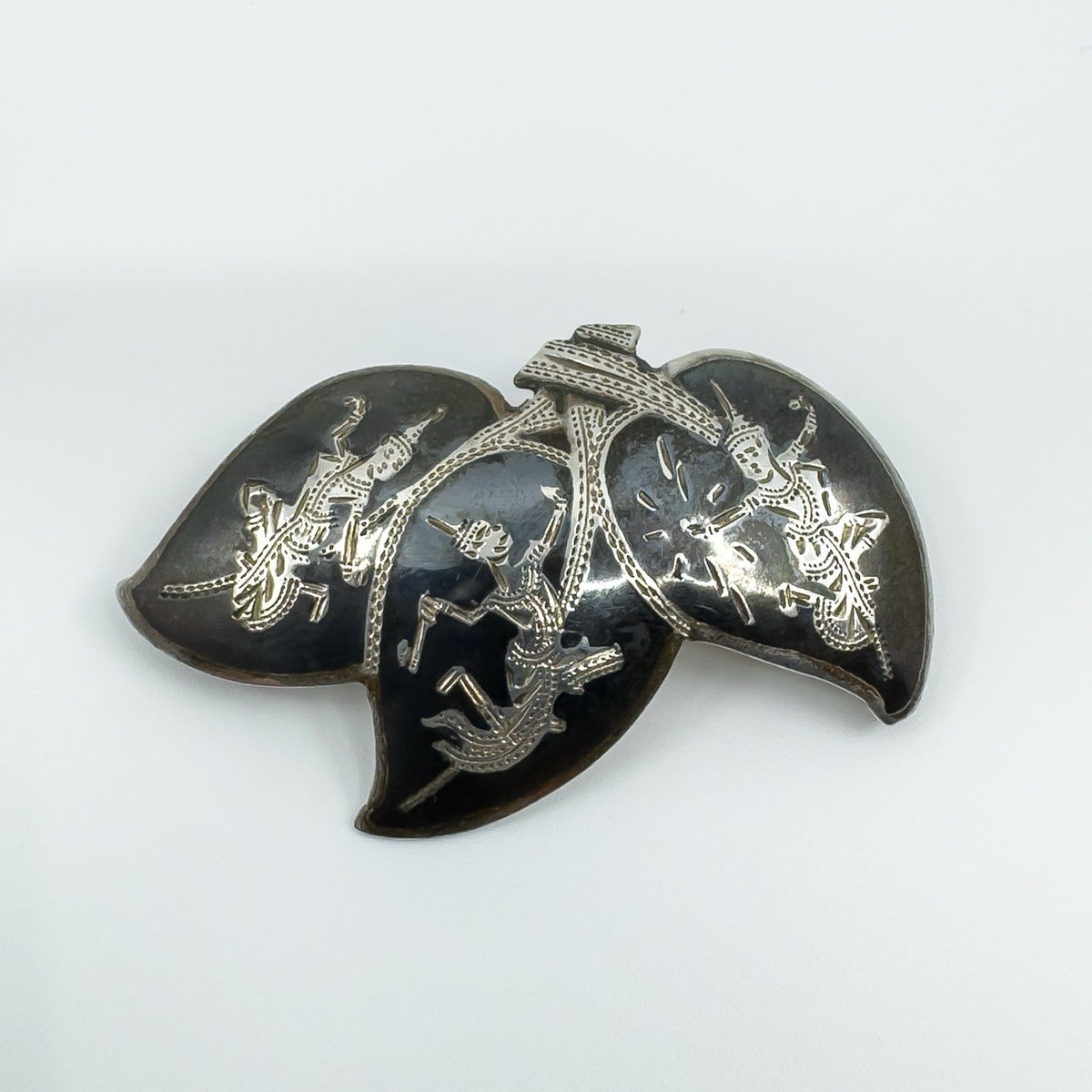 Vintage Siam Blue Enamel Brooch in Sterling Silver 925
