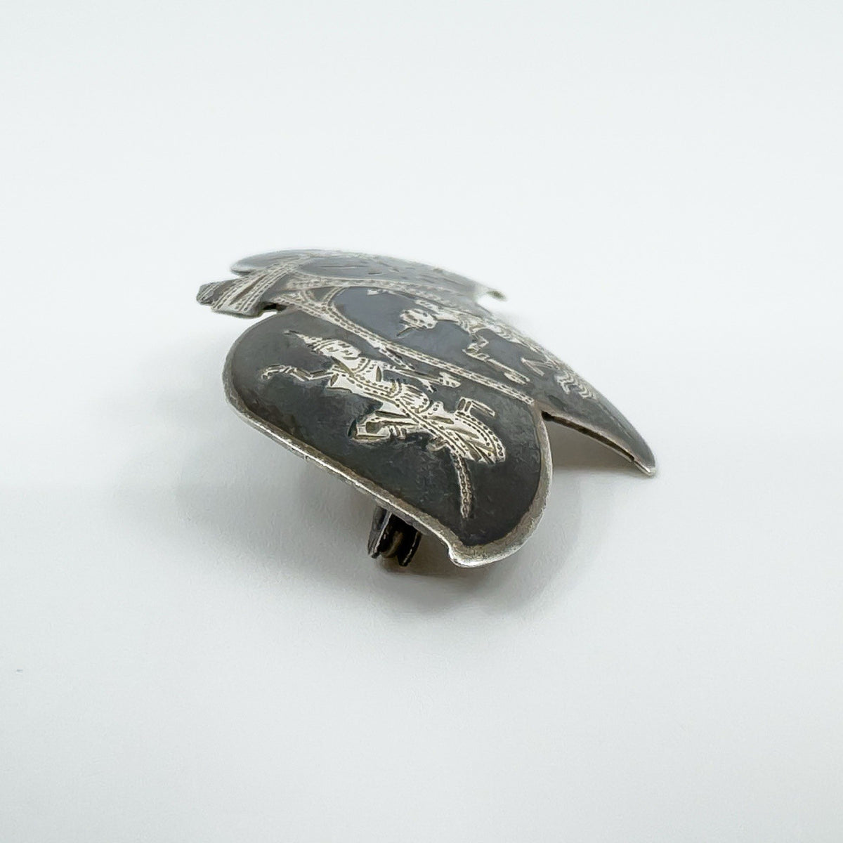 Vintage Siam Blue Enamel Brooch in Sterling Silver 925