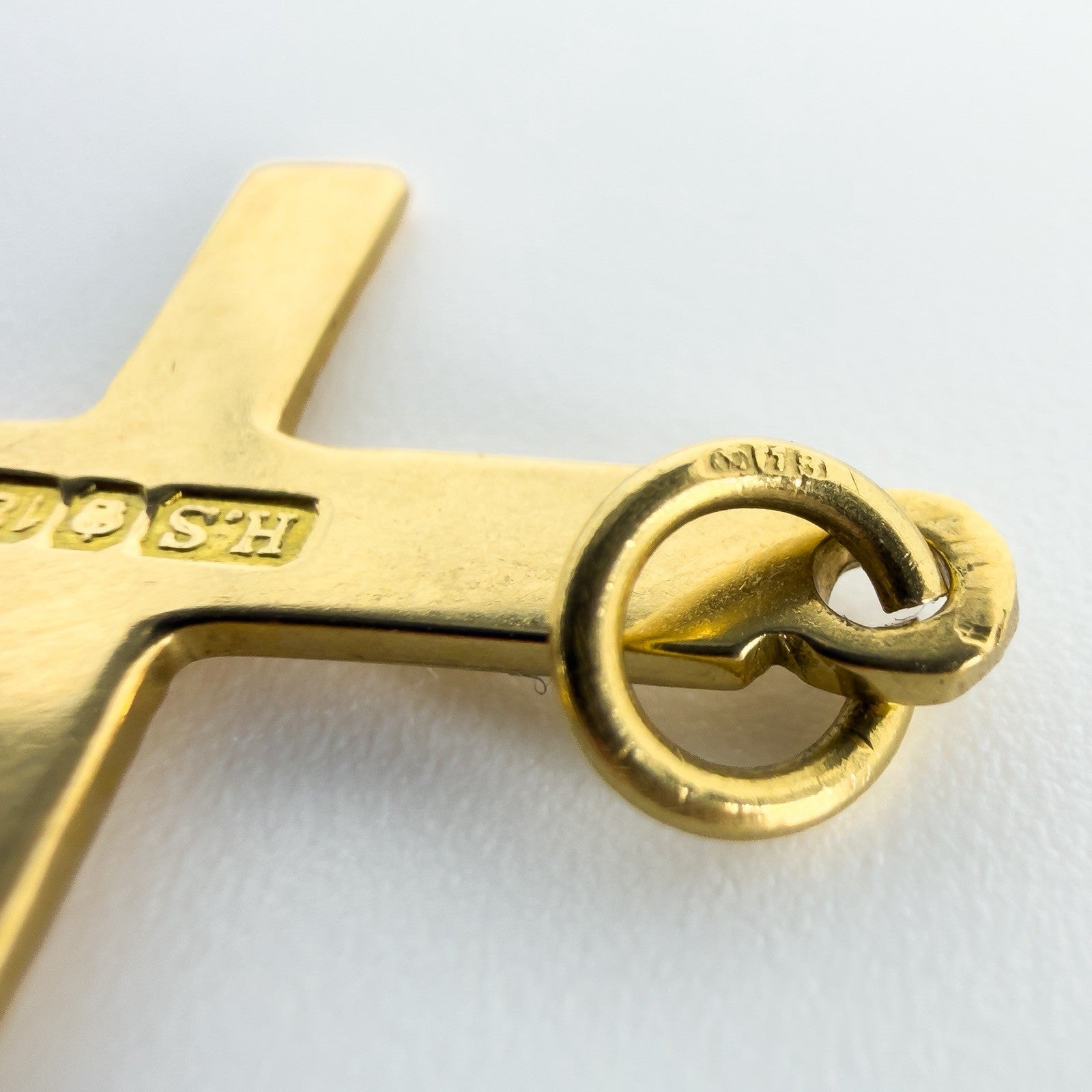 Vintage 18ct Gold Diamond Cut Christian Cross Pendant / Charm 750 Reversible