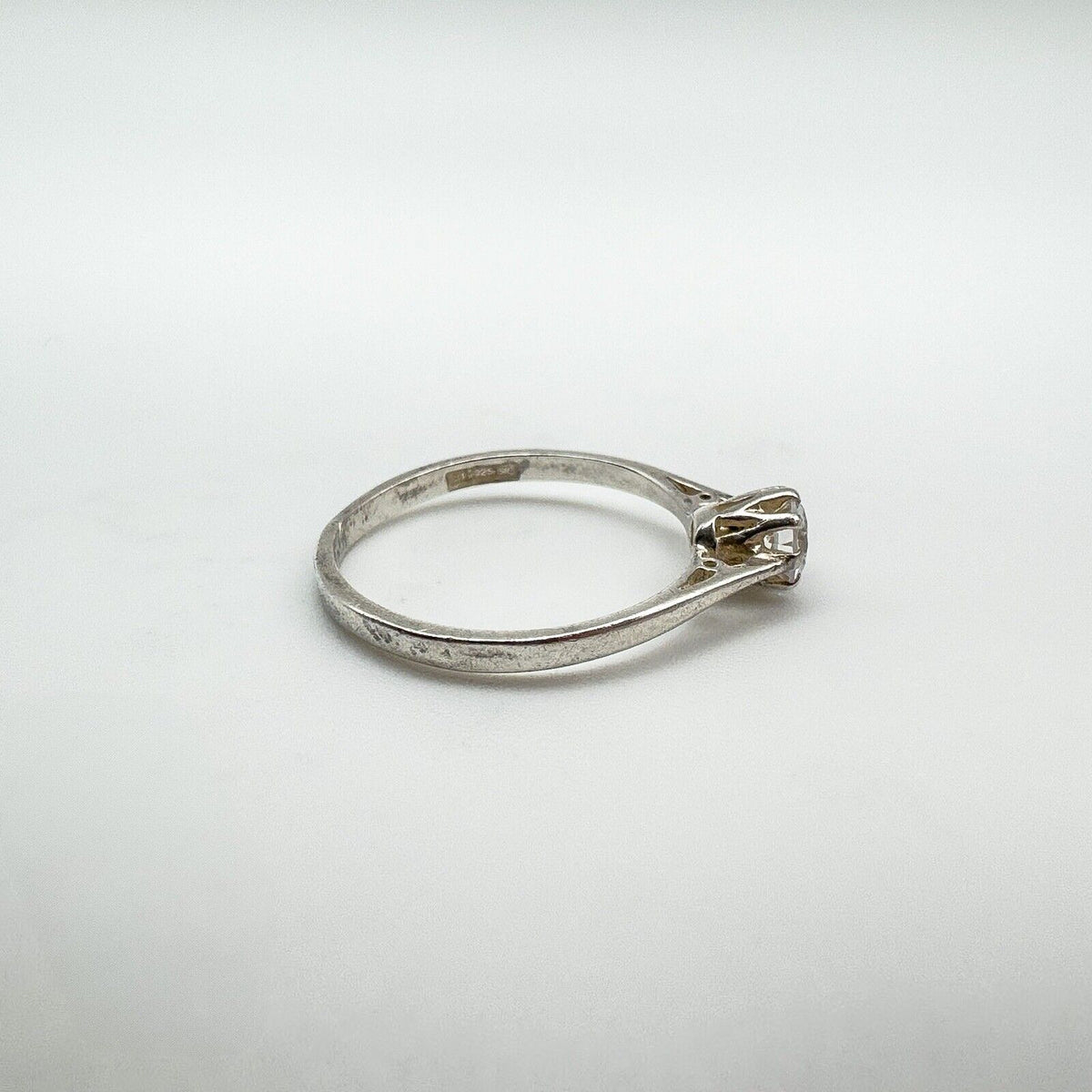 Vintage 0.25ct CZ Solitaire Ring in Sterling Silver Size L - M