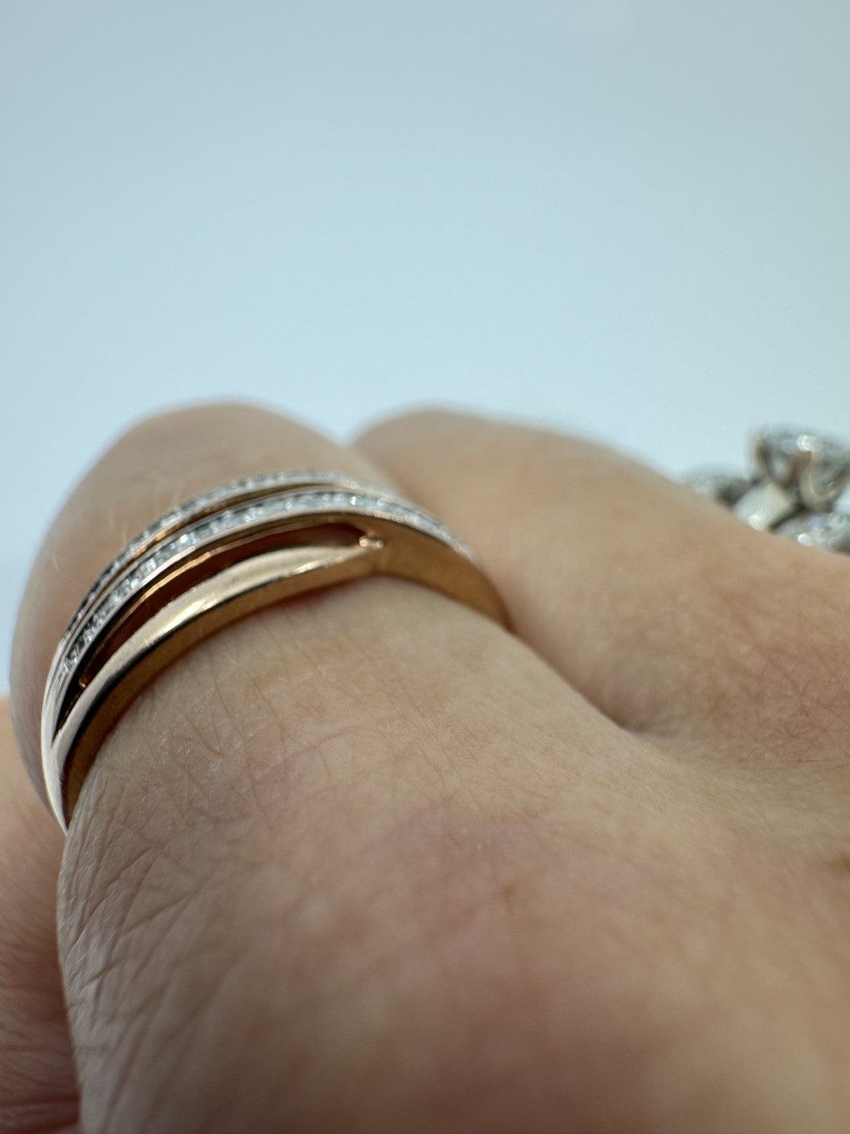 9ct - 10ct Rose Gold Diamond Band / Ring 375 Size P