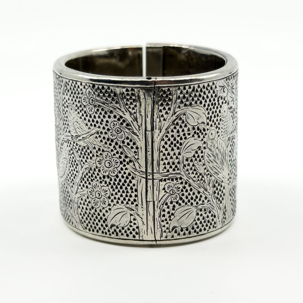 Wide Antique Victorian Sterling Silver Engraved Floral Bangle 925