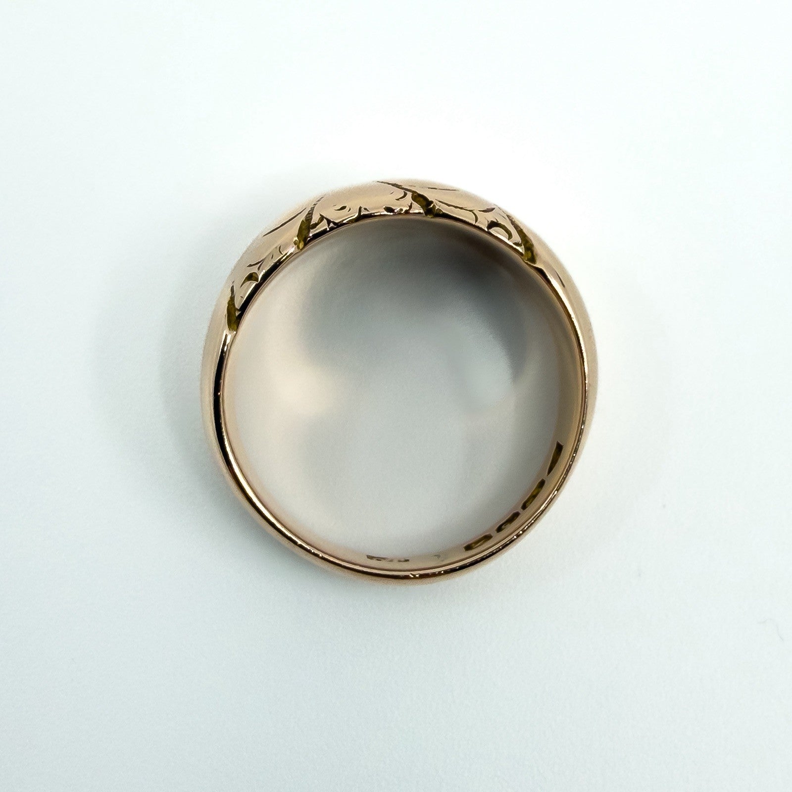 Antique 12ct rose gold wide band ring Size J, inside view showing engraved Art Nouveau shoulders