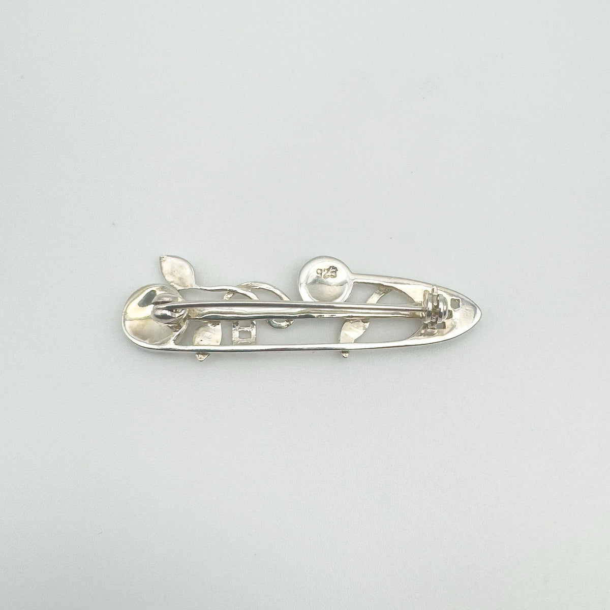 Rear view showing 925 stamp and clasp of sterling silver Celtic brooch