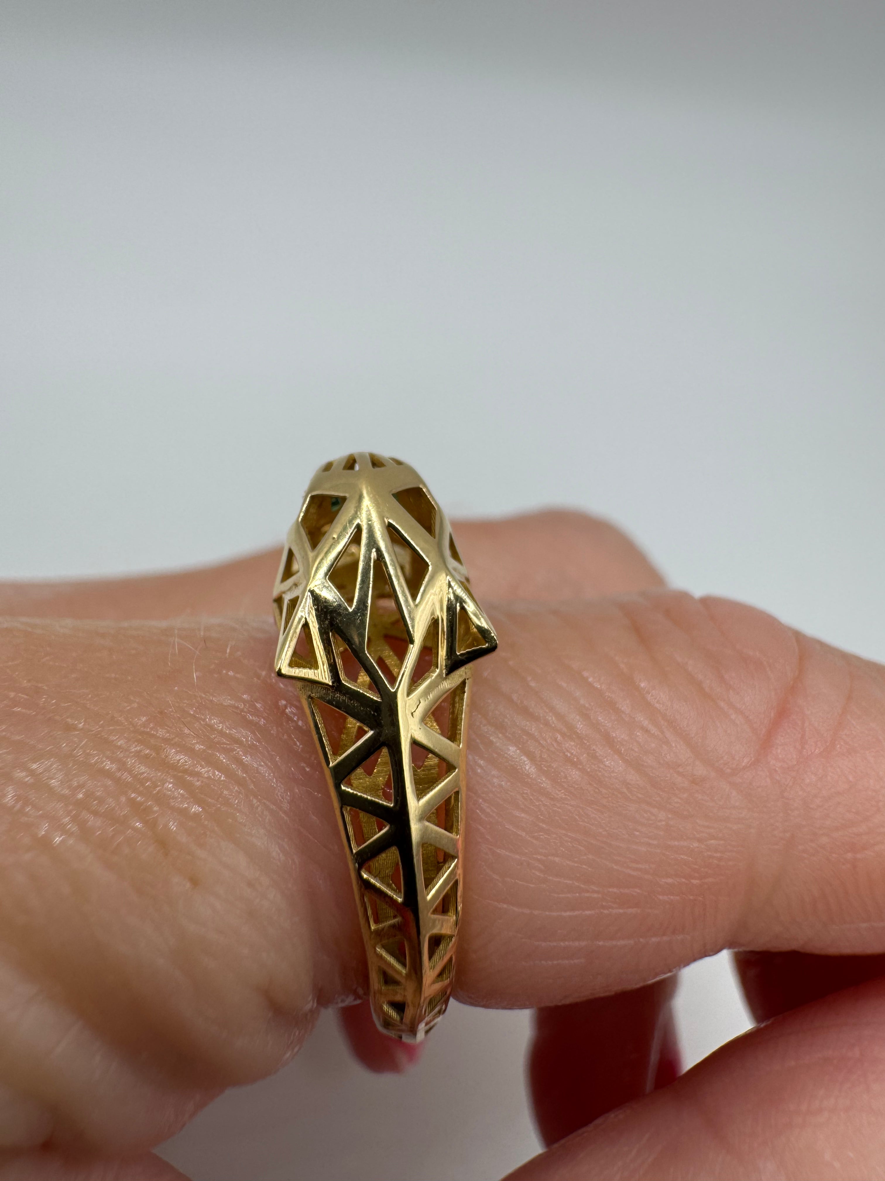 18ct Gold Double Panther Head Ring with Emerald Eyes 750