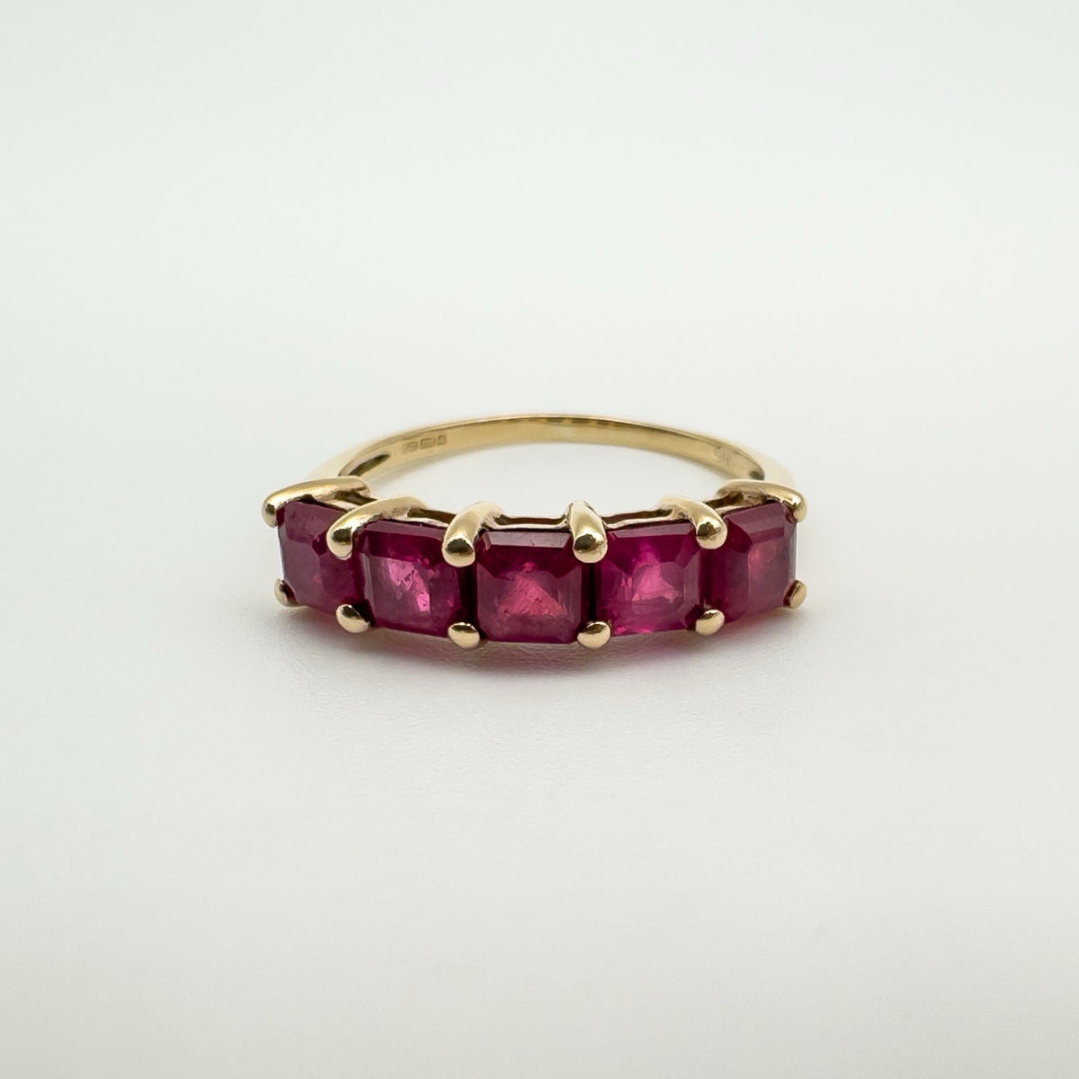 Chunky 9ct Gold 2.35ct Ruby 5 Stone Ring Size O - P Wedding Eternity Stacking
