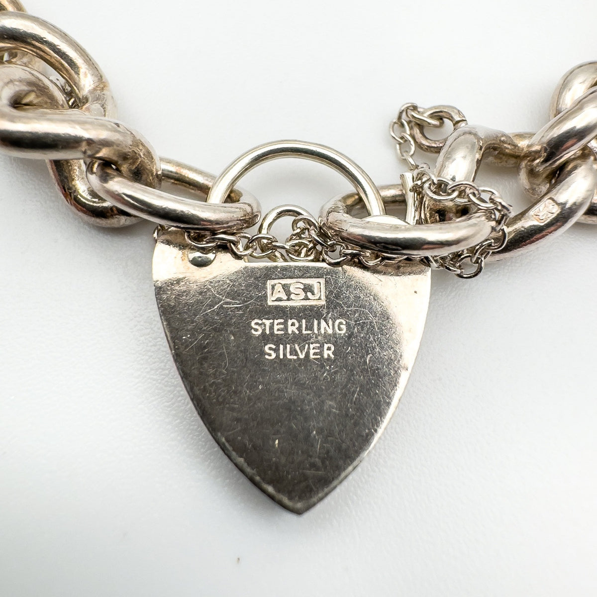 Vintage Curb Links Bracelet with Heart Padlock in Sterling Silver (London 1978)