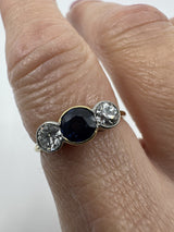 Vintage 18ct Gold 1.10ct Diamond & Sapphire Trilogy Ring 750 Size P