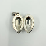 Chunky Vintage Sterling Silver Oval Foliate Engraved Photo Locket 925 (1996)