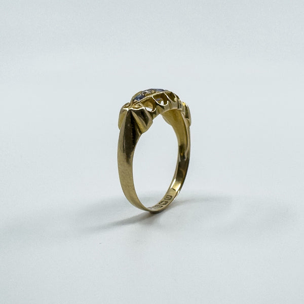 Antique 18ct Gold Diamond & Sapphire Boat Ring 750 Size M - N