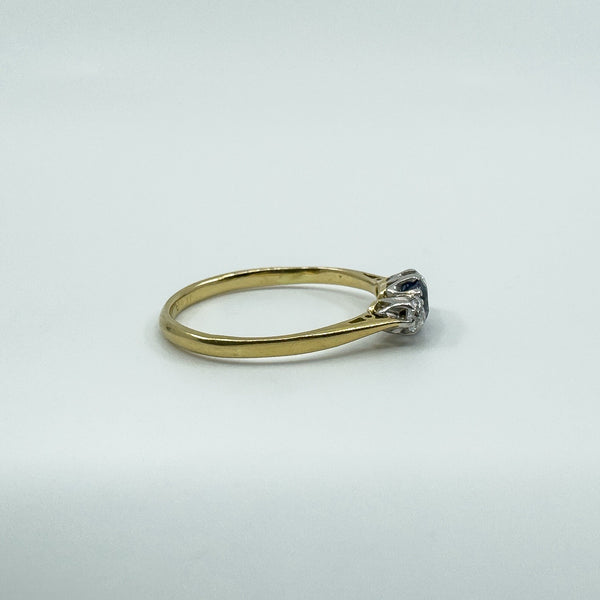 Antique 18ct Gold Sapphire & Old Cut Diamond Trilogy Ring 750 Size P