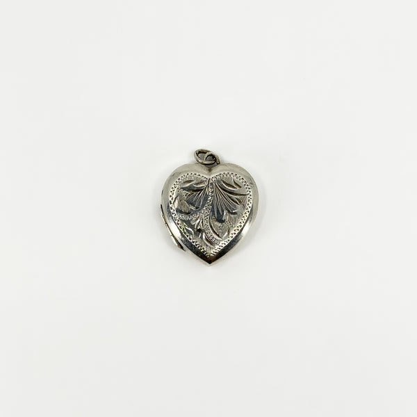 Vintage Sterling Silver Foliate Engraved Heart Photo Locket / Pendant 925