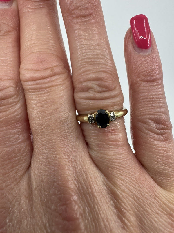9ct Gold 0.30ct Sapphire & Diamond Ring 375 Size M
