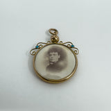Antique 9ct Gold Turquoise Double Sided Glass Locket 375