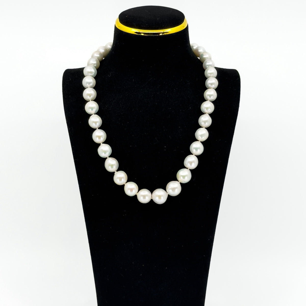 White Chunky 13mm Baroque Freshwater Pearl 20" Necklace & Magnetic Clasp