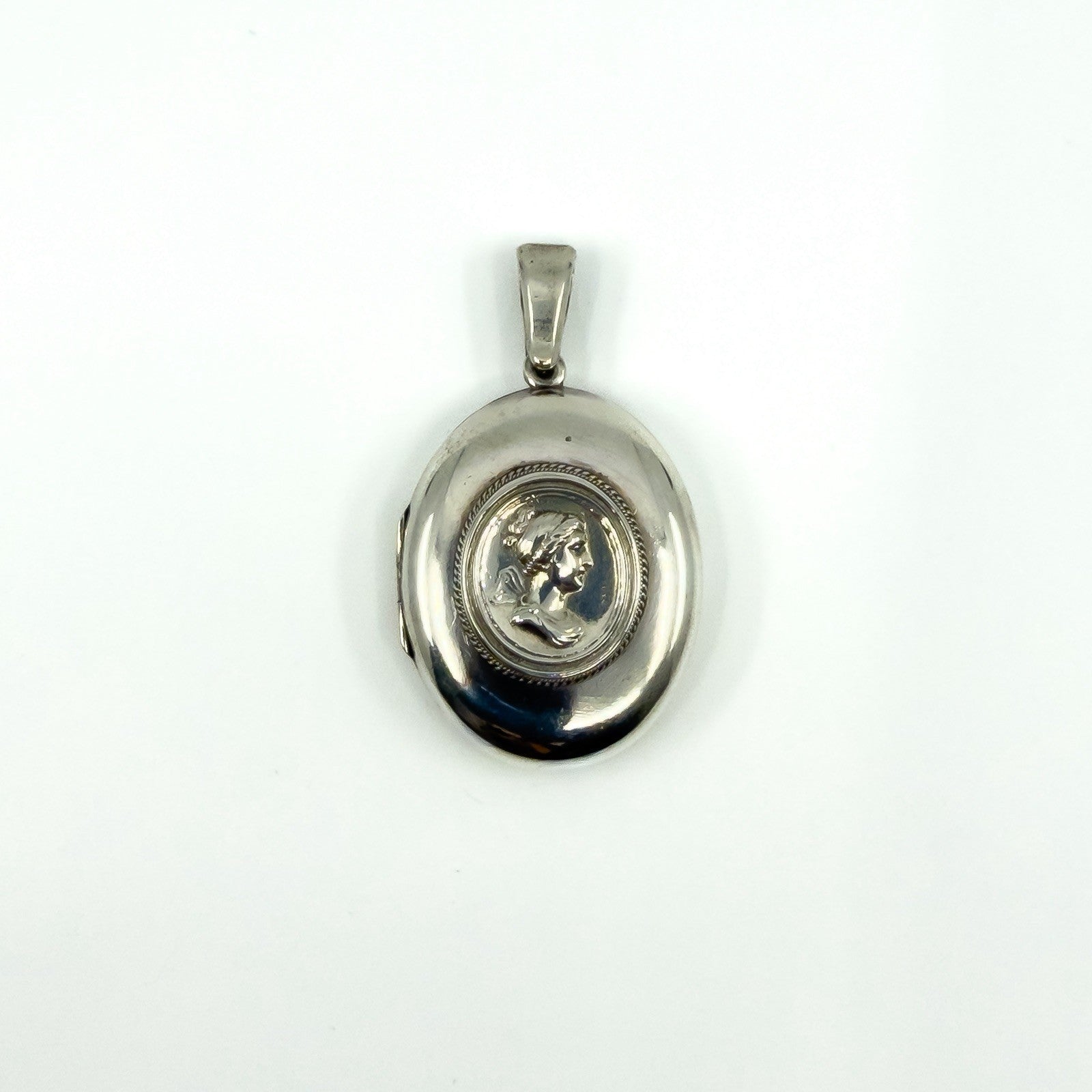 Large Chunky Antique Victorian Sterling Silver Cameo Portrait Locket 925