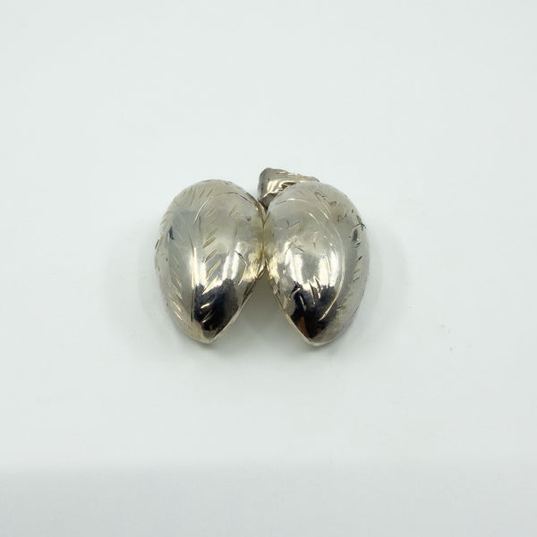 Chunky Vintage Sterling Silver Oval Foliate Engraved Photo Locket 925 (1996)