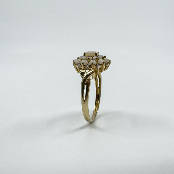 Vintage 9ct Gold Opal & Diamond Cluster Ring 375 Size U - V (Birmingham 2005)