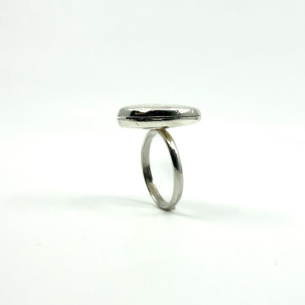 Large Chunky Vintage Sterling Silver Engraved Secret Locket Ring 925 Size Q - R