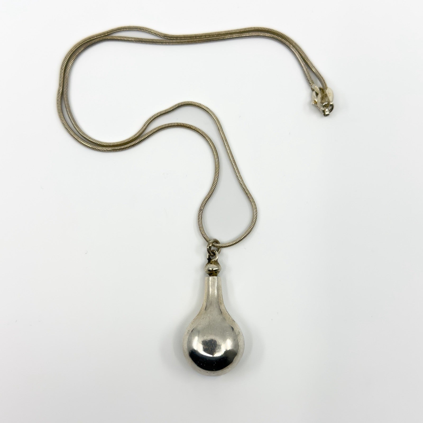 Vintage Sterling Silver Tear Drop Perfume Poison Bottle Pendant & 16" Chain 925