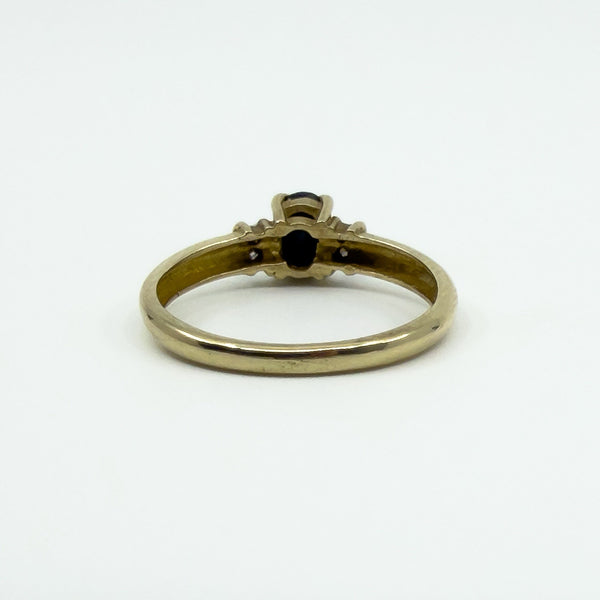 9ct Gold 0.30ct Sapphire & Diamond Ring 375 Size M
