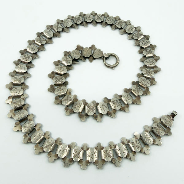 Antique Victorian Silver Reversible Floral Engraved 18" Book Chain 900