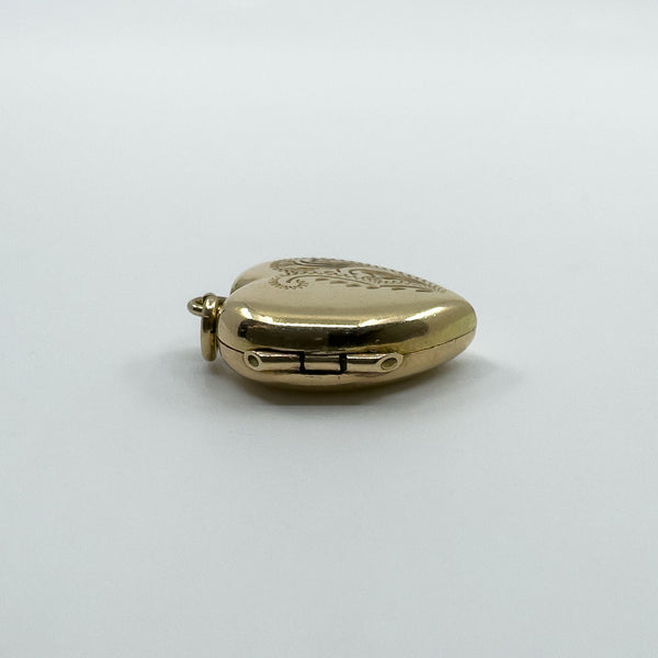 Vintage 9ct Gold Back & Front Heart Locket Etched Engraving 375