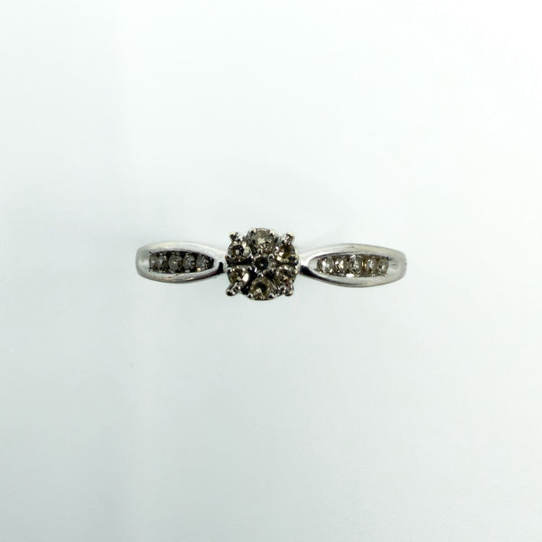 9ct White Gold Diamond Engagment Ring 375 Size L