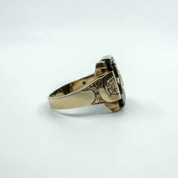 Vintage 10ct Gold Masonic Black Onyx Signet Ring 375 Size V - W intial G