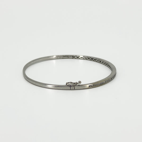 9ct White Gold Diamond Hinged Bangle / Bracelet 375