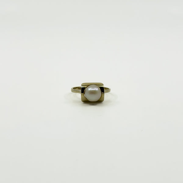 Vintage 9ct Gold 7.3mm Pearl Solitaire Ring 375 Size L - M (1975)
