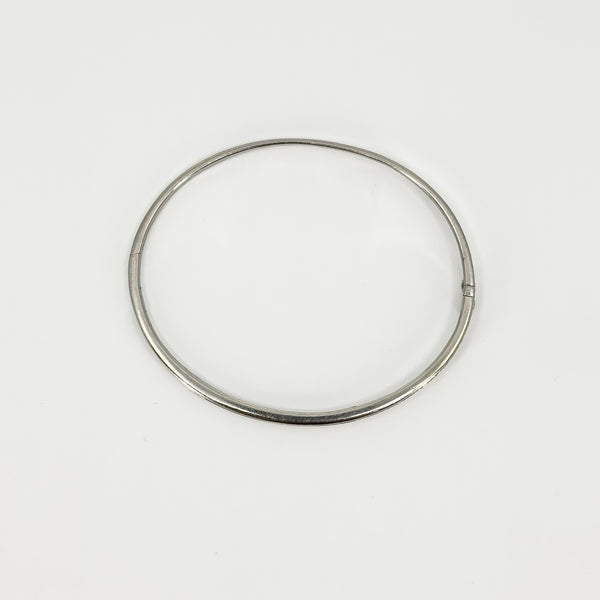 9ct White Gold Diamond Hinged Bangle / Bracelet 375