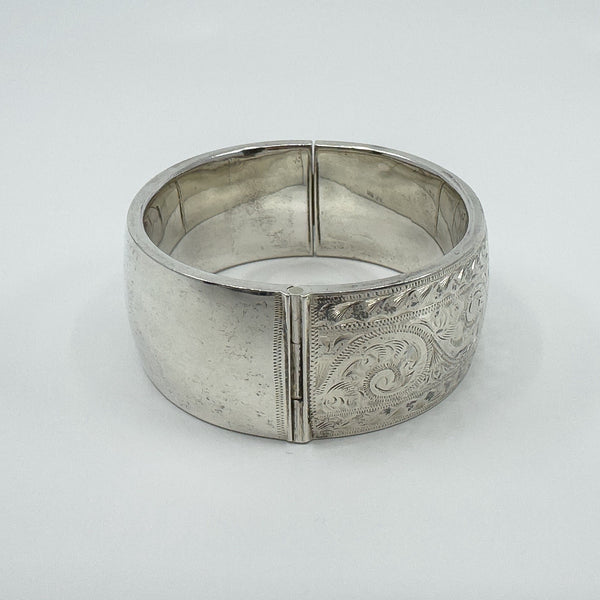 Vintage Sterling Silver Chunky Floral Engraved Bangle Bracelet 925 (Birm 1963)