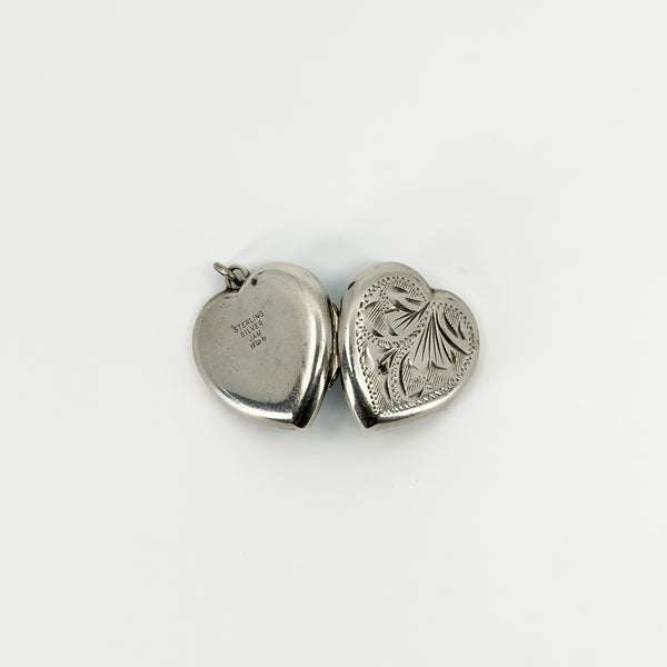 Vintage Sterling Silver Foliate Engraved Heart Photo Locket / Pendant 925