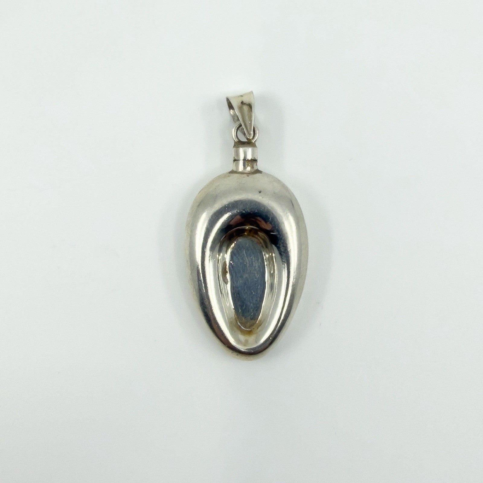 Unusual Chunky Vintage Sterling Silver Oval Perfume / Poison Bottle Pendant 925