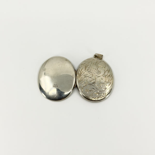 Vintage Sterling Silver Oval Floral Engraved Locket 925 (Birm 1975)