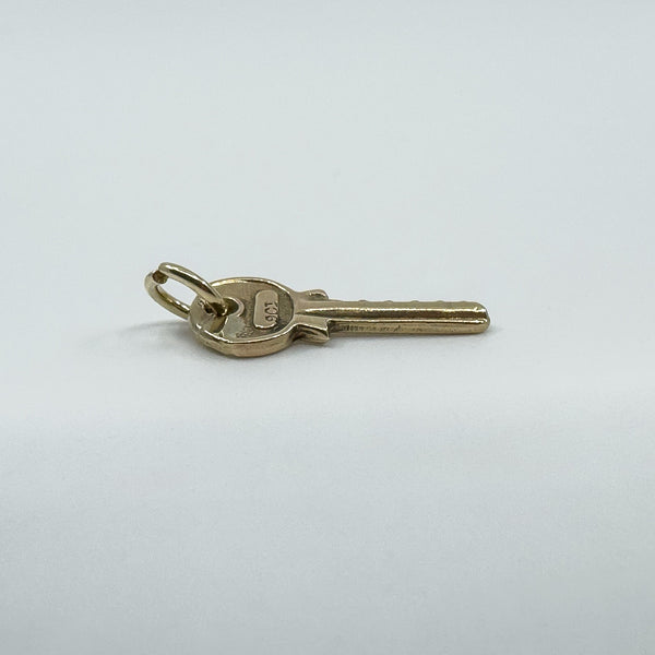 Vintage 9ct Gold Key Pendant / Charm 375